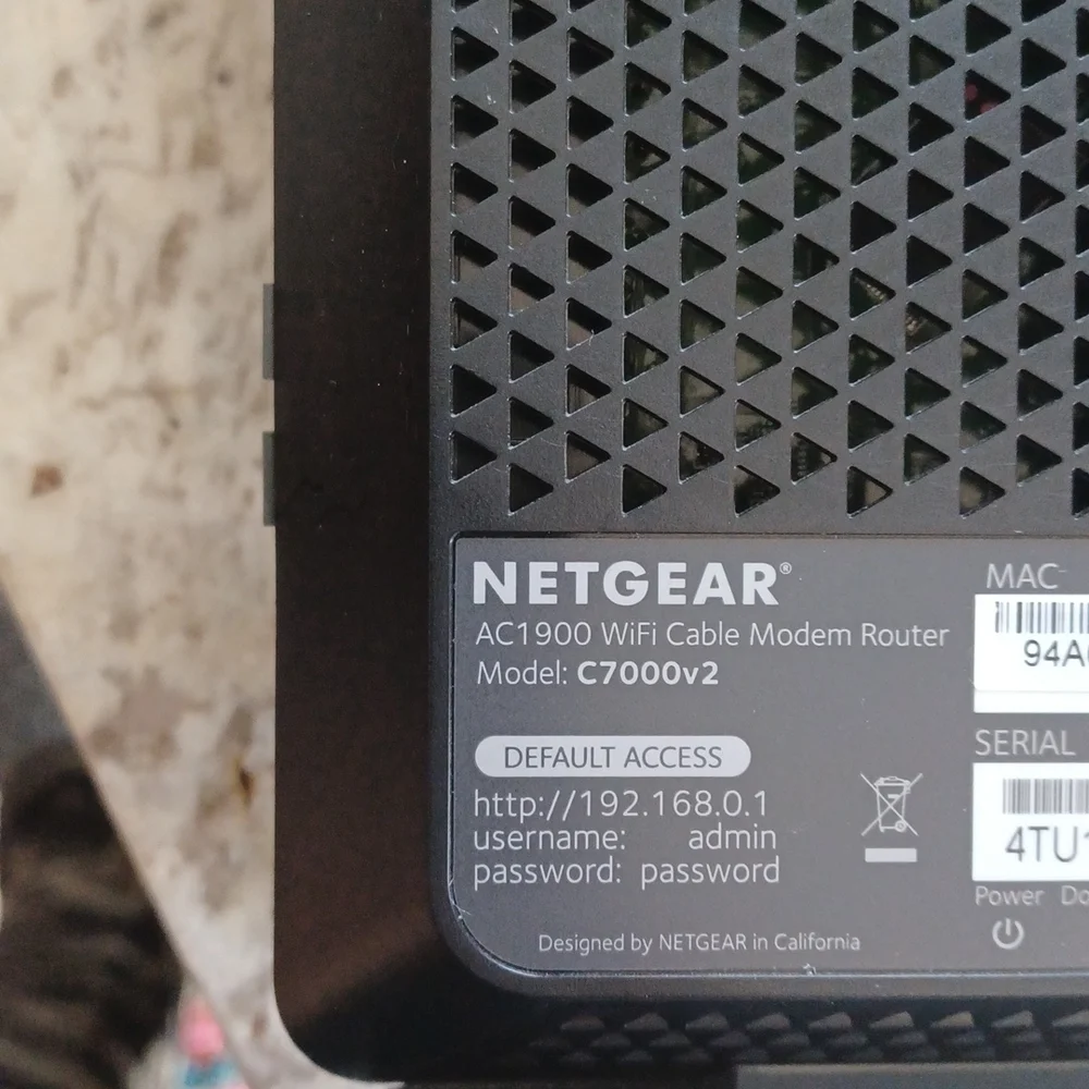 Netgear WiFi Cable Modem Router - Picture 5 of 6